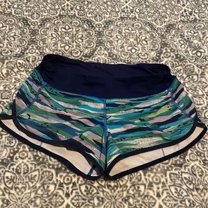 Lululemon speed up shorts size 6